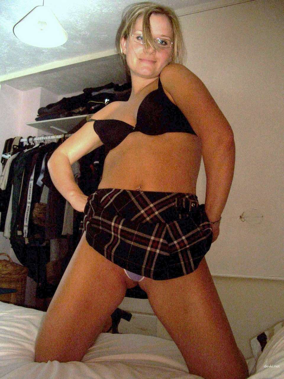 Facial Cumshot on Woman - Amateur Porn Photo with Explicit Finish