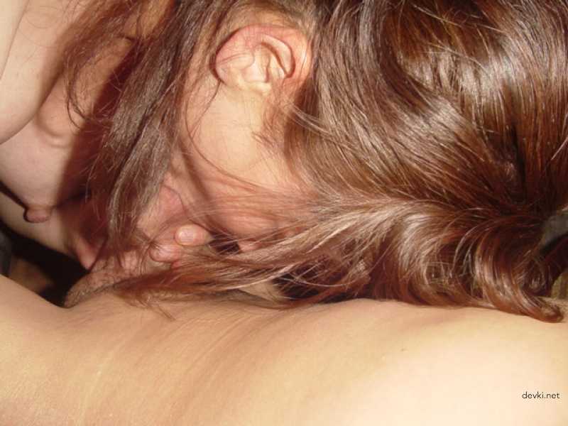 Amateur Brunette Sex Pics: Hot Homemade XXX Photos