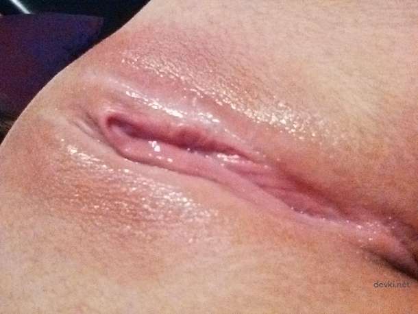 Hot Babes Amateur Porn Pics: Explicit Beauty in XXX Photos