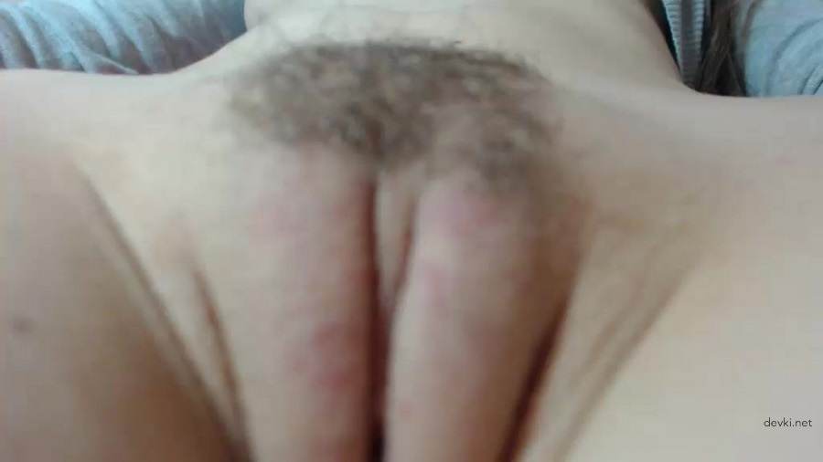 Hot amateur babe pleasuring herself on webcam