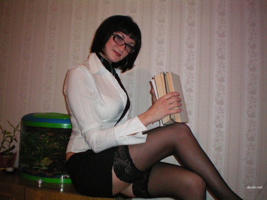 Raw Russian Amateur Girl Porn - Explicit Homemade Photos