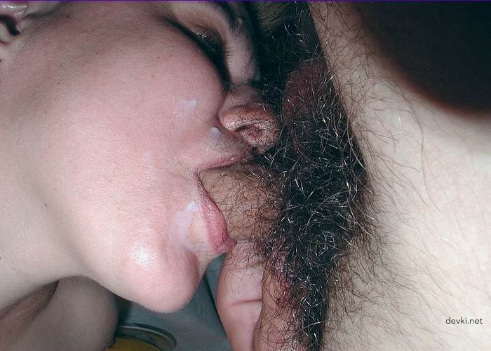 MILFs Sucking Dicks: Amateur Porn Photos