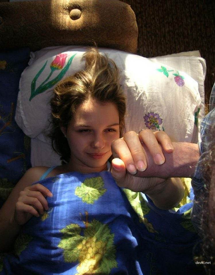 Raunchy Home Video: Hot Sex with Girlfriend