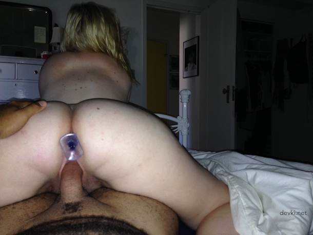 Amateur Teen Porn Pics: Hot Girls in Explicit Sex Photos