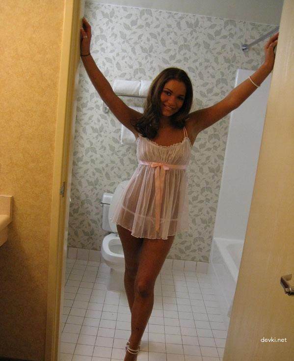 Private Porn Photo of Blue-Eyed Beauty: Explicit Amateur Sex Pics