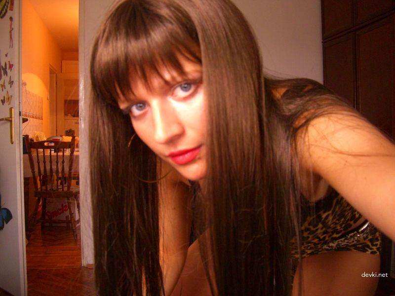 Raw and Uncensored Amateur Sex Photos: Intimate Home Porn in Explicit Detail