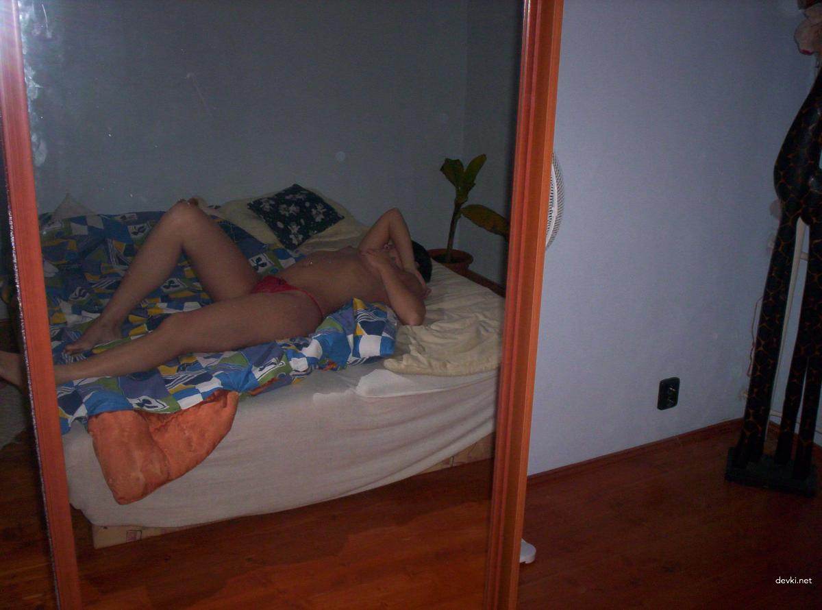 Brunette Babe's Wild Group Sex Orgy: Explicit Amateur Porn Photos