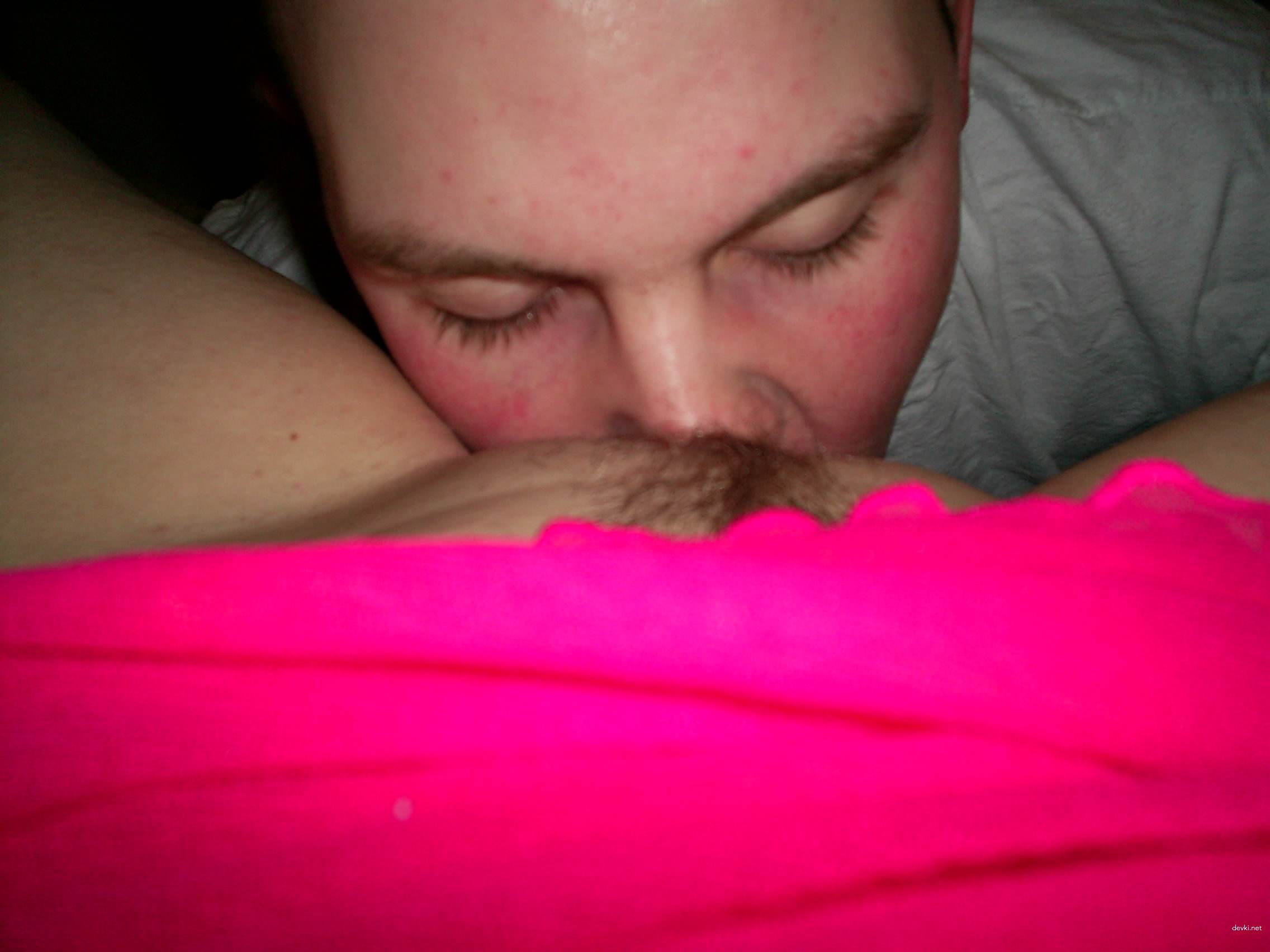 Extreme Close-Up Oral Sex Amateur Porn Photo Shoot