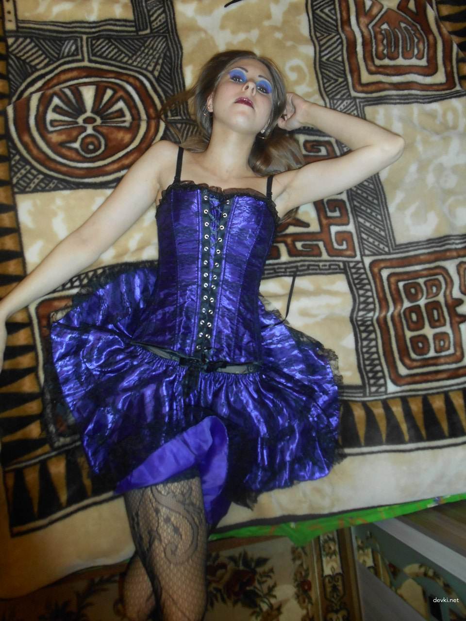 Amateur Slut Gets Naughty: Hot Porn Photos for Your Pleasure