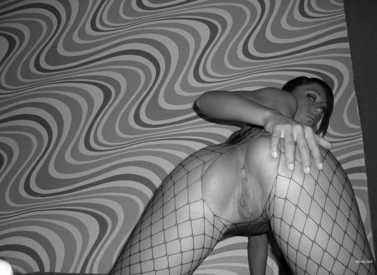 Brunette in Erotic Outfits Gets Explicit in Amateur Porn Photo Shoot