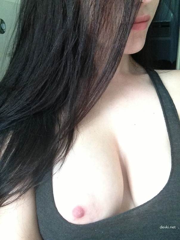 Private Brunette with Big Tits Amateur Porn Photos