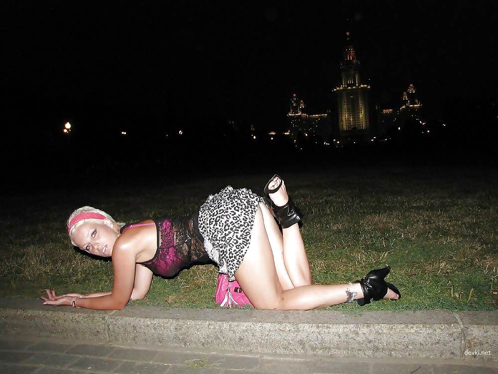 Explicit Moscow Slut Sex Photos: Hot Amateur Porn Shots