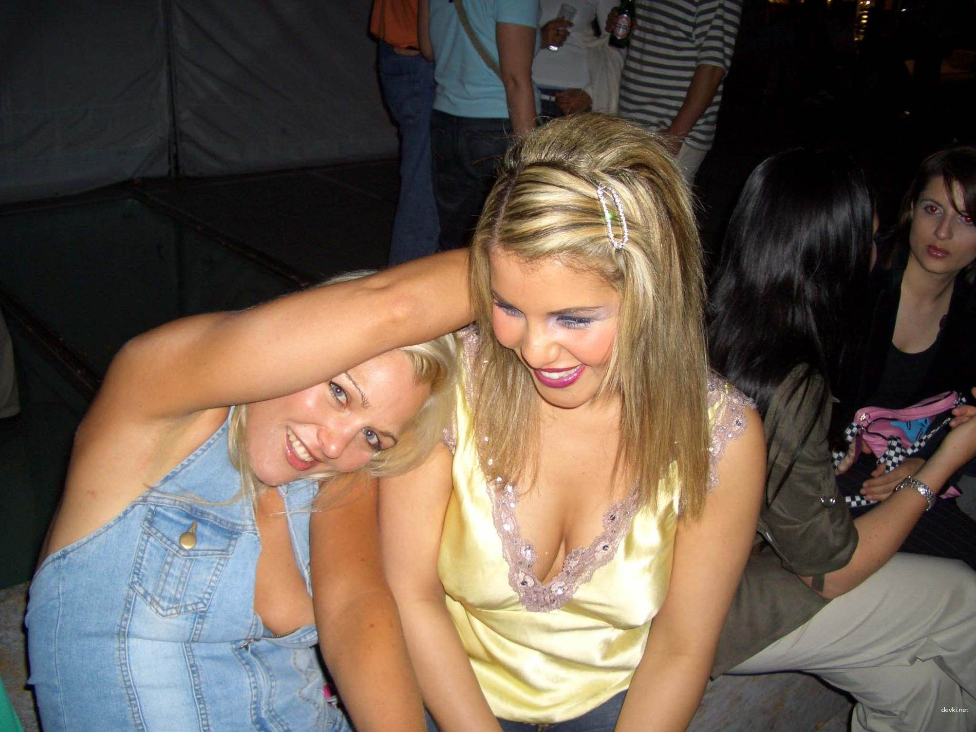 Private Blowjob Amateur Porn with Cute Minx - Explicit Oral Sex Photos