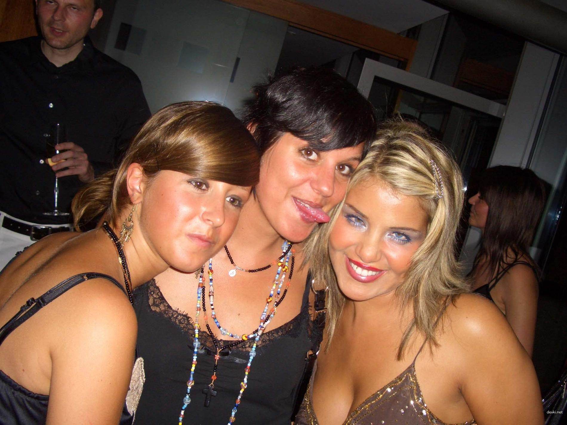 Private Blowjob Amateur Porn with Cute Minx - Explicit Oral Sex Photos