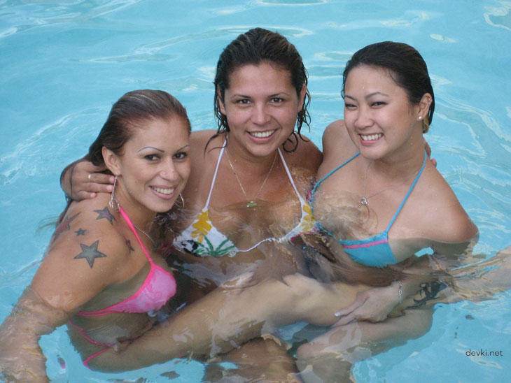 Swingers Get Wild in Explicit Sex Play - Amateur Porn Photo