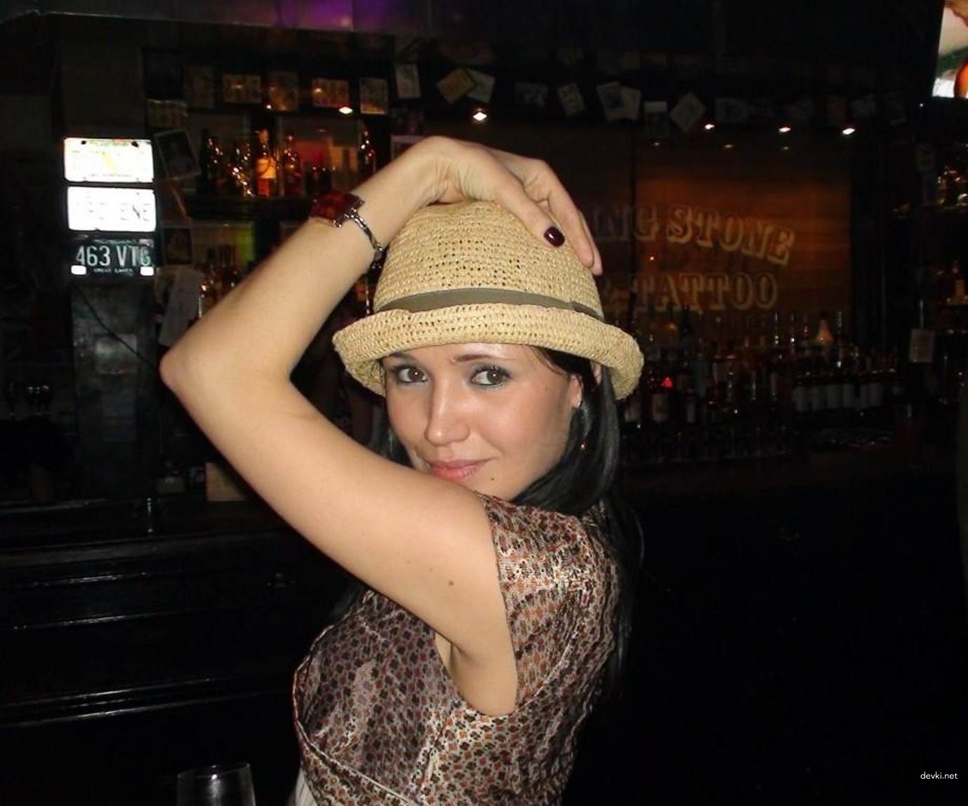 Hot Woman Embraces Group Sex and Loves Giving Blowjobs - XXX Amateur Porn