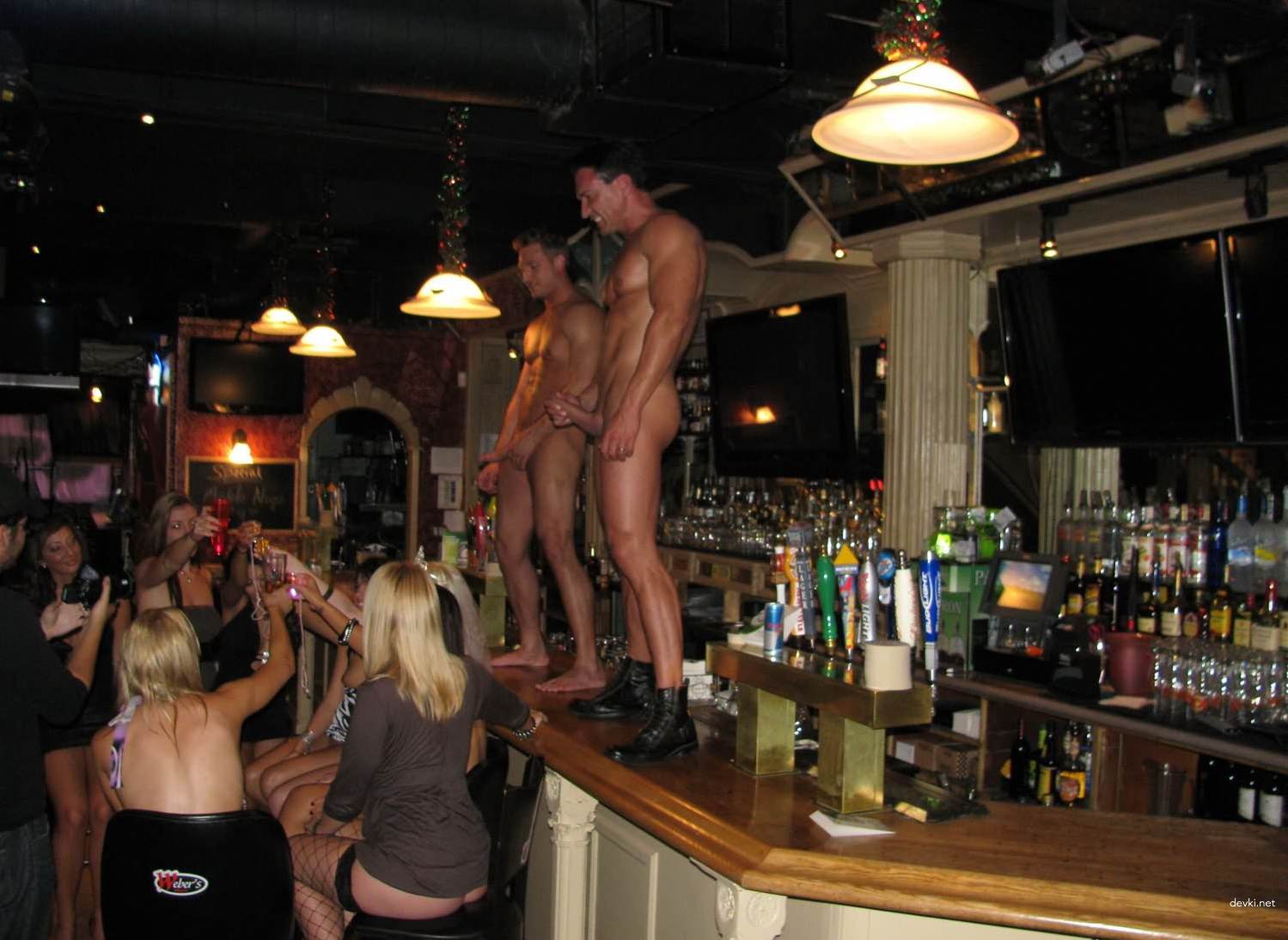 Wild Orgy with Hot Babes - Amateur Porn Party with Sluts