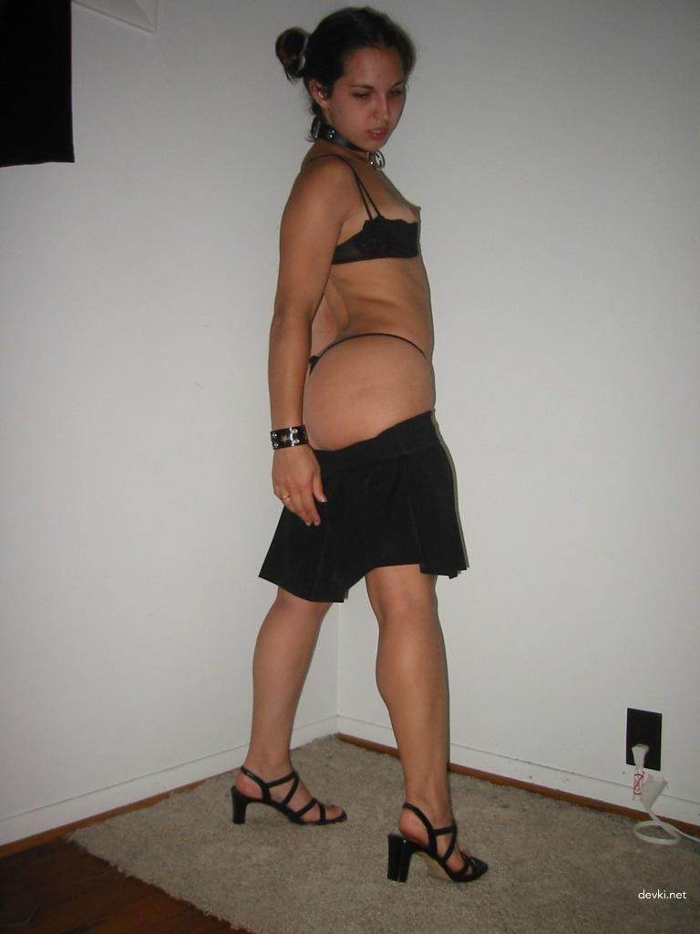 Hot Brunette Amateur Porn Archive: Explicit Sex Photos