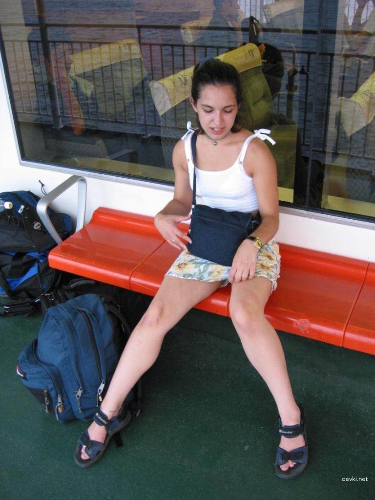 Hot Brunette Amateur Porn Archive: Explicit Sex Photos