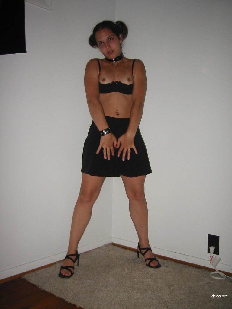 Hot Brunette Amateur Porn Archive: Explicit Sex Photos