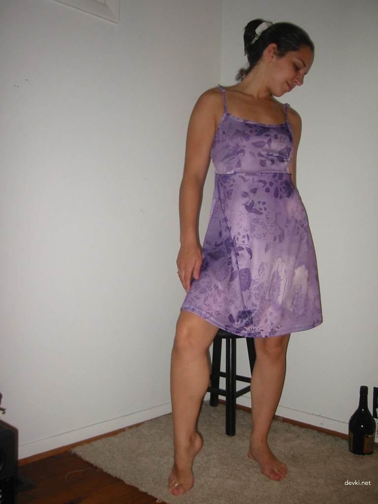 Explicit Amateur Brunette's Intimate Photo Archive - XXX Pics