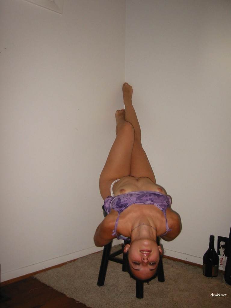 Explicit Amateur Brunette's Intimate Photo Archive - XXX Pics