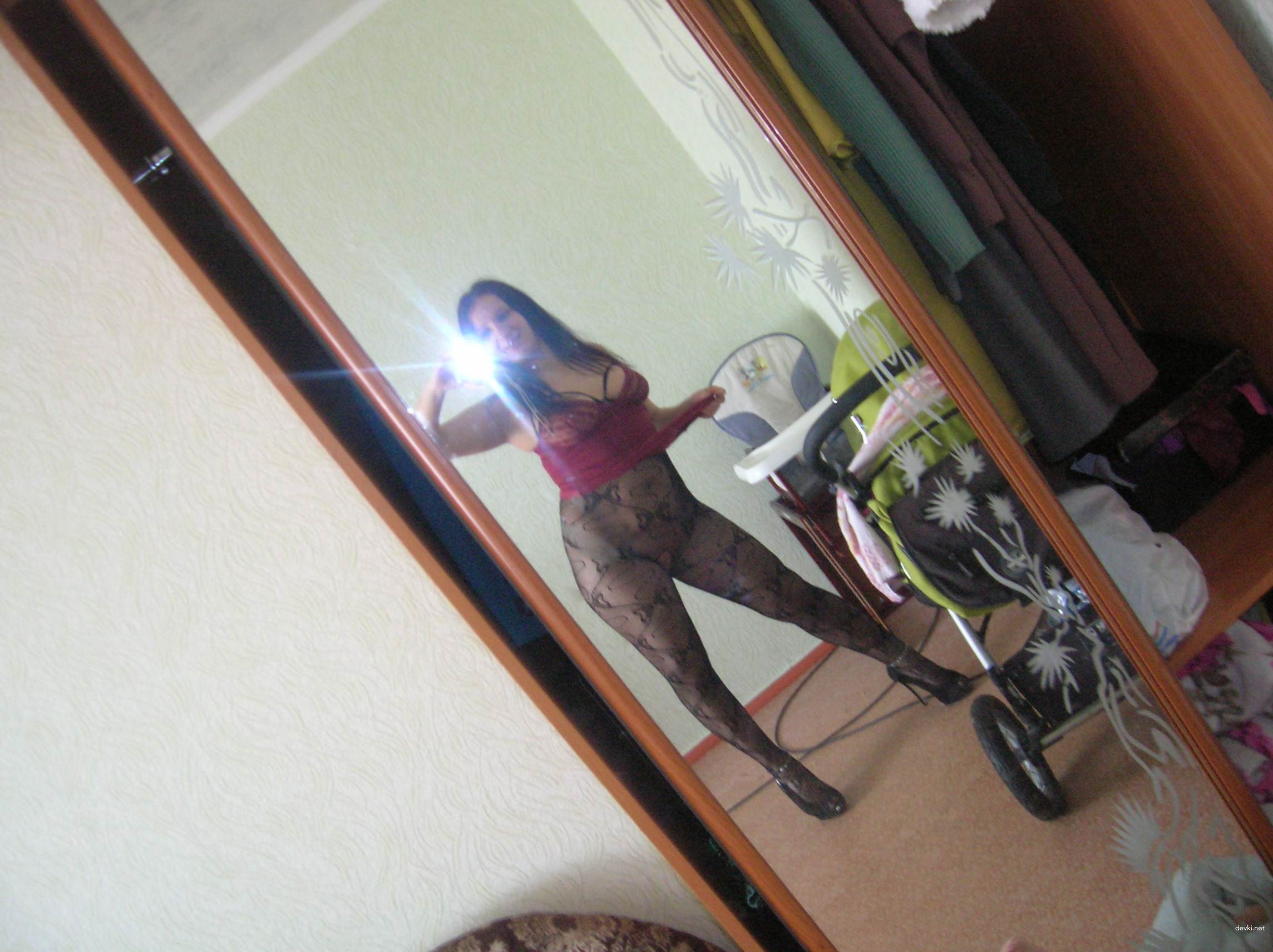 Mature Slut in Full Glory: Explicit Amateur Porn Photo