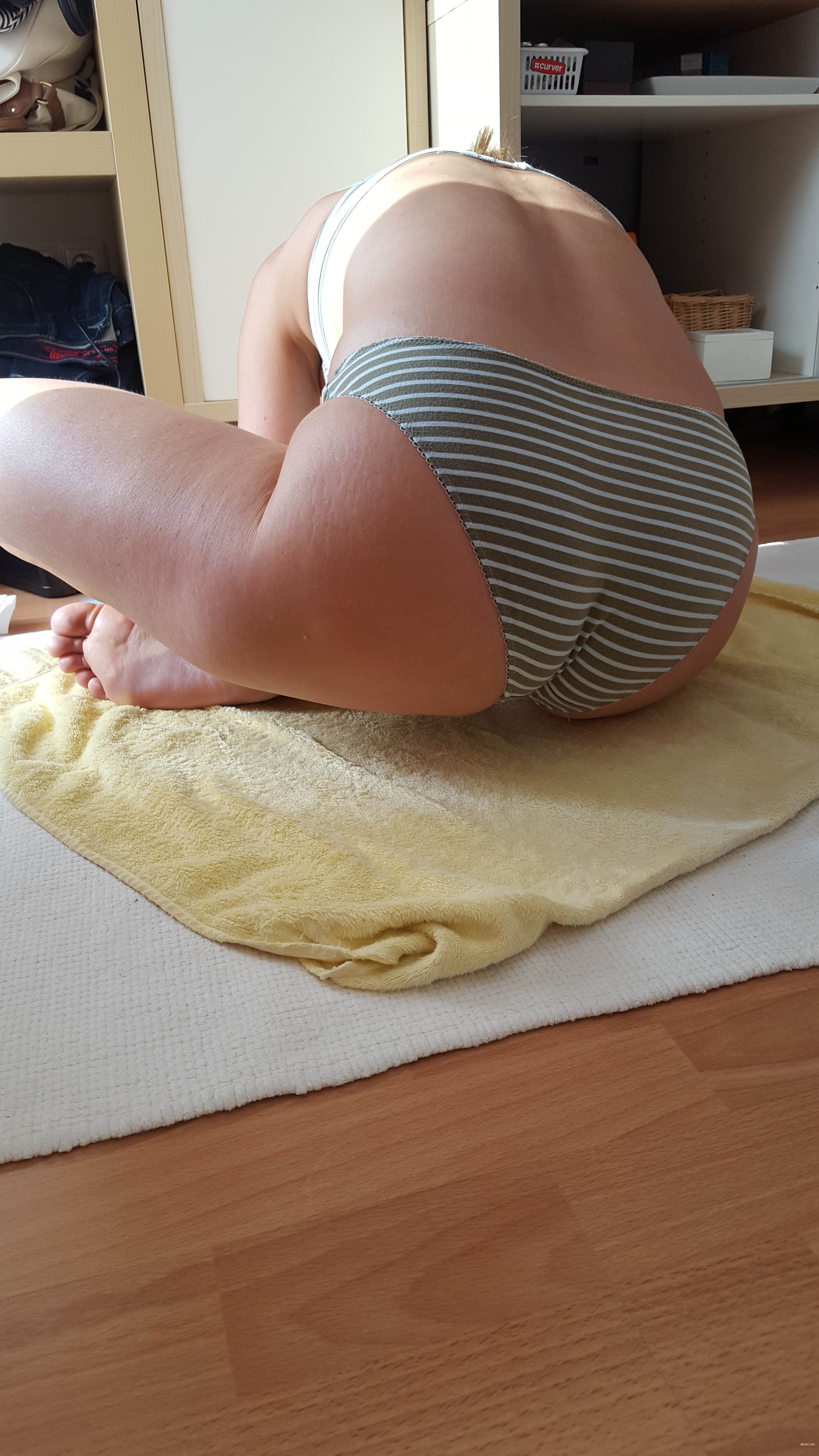 Mature Blonde with Hot Body Has Sex on Camera