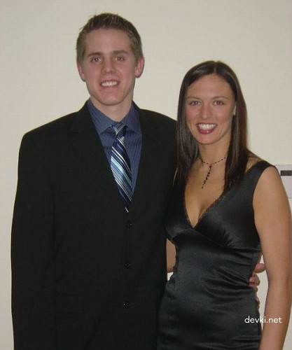 Explicit Amateur Girl Porn Pics: Hot and Naughty XXX Photos