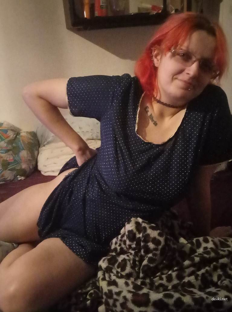 Hot Amateur Redhead Babe in Hardcore Home Sex