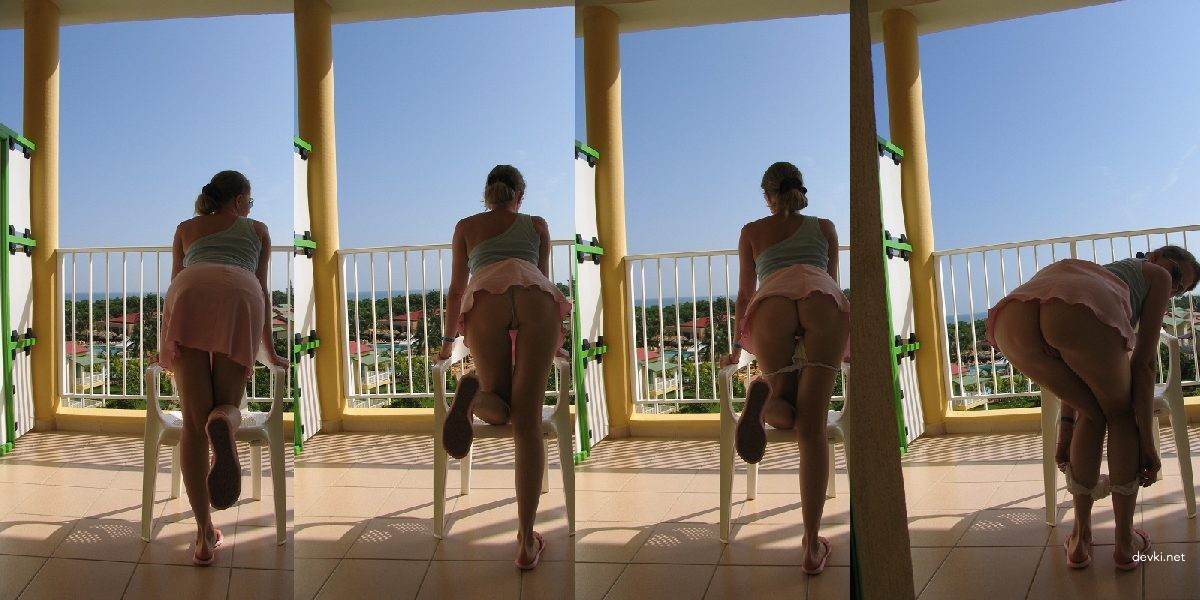 Explicit Blonde Amateur Porn Photos from Behind - Naked Blonde Girl Pics