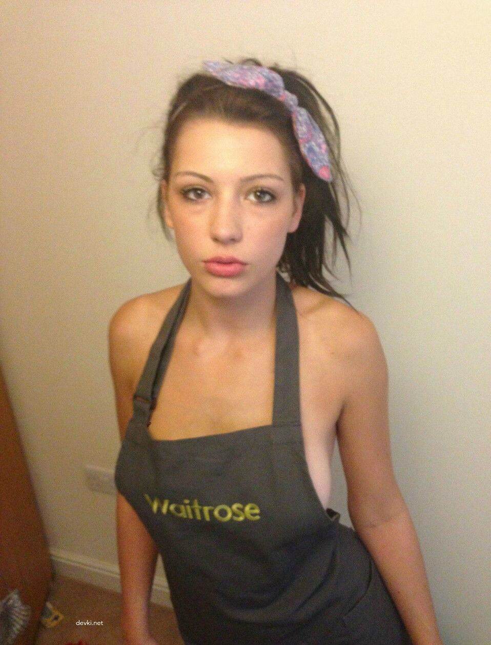 Private Photo of Sexy Girl: Explicit Amateur Shot