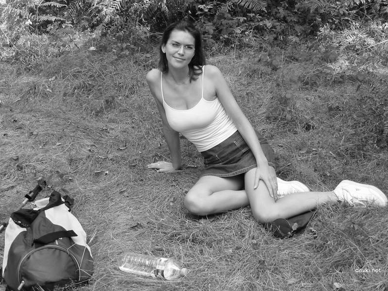 Seductive Woman with Perky Breasts on Vacation: Explicit Amateur Photo