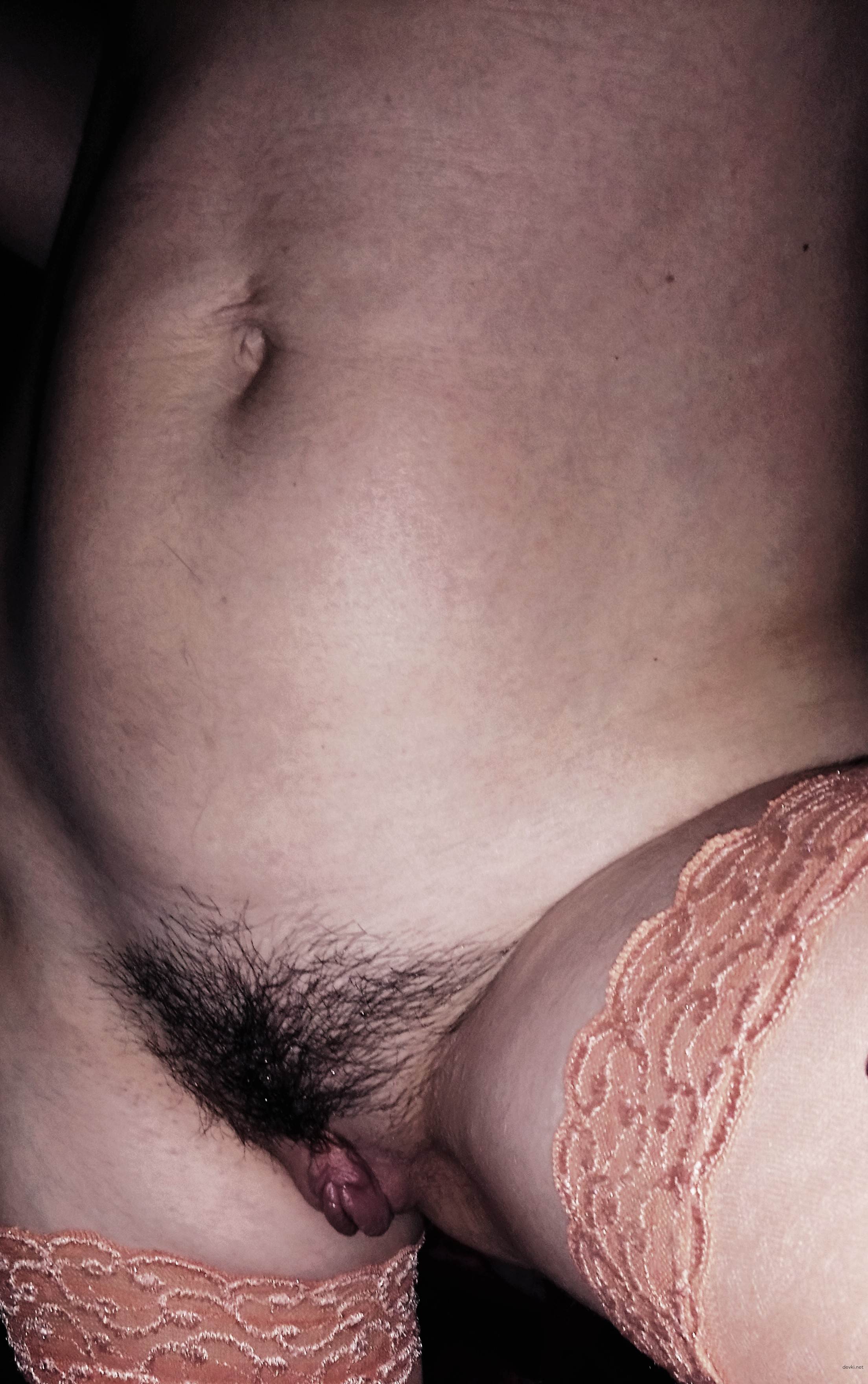 Married Slut with Big Labia and Tight Hole Amateur Porn Photo