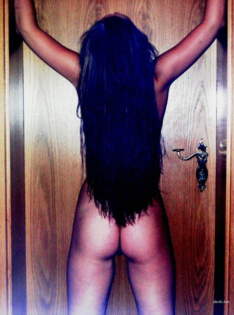 Shy Blonde Amateur Porn Pics: Explicit Sex Photos of Timid Blonde