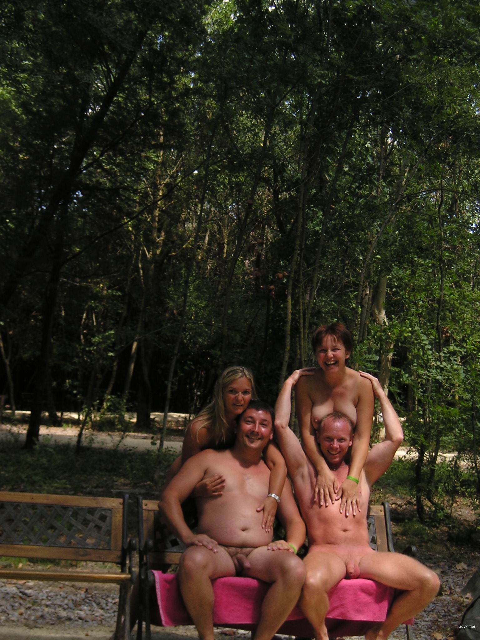 Curvy MILF Uninhibited in Stunning Amateur Porn Photo