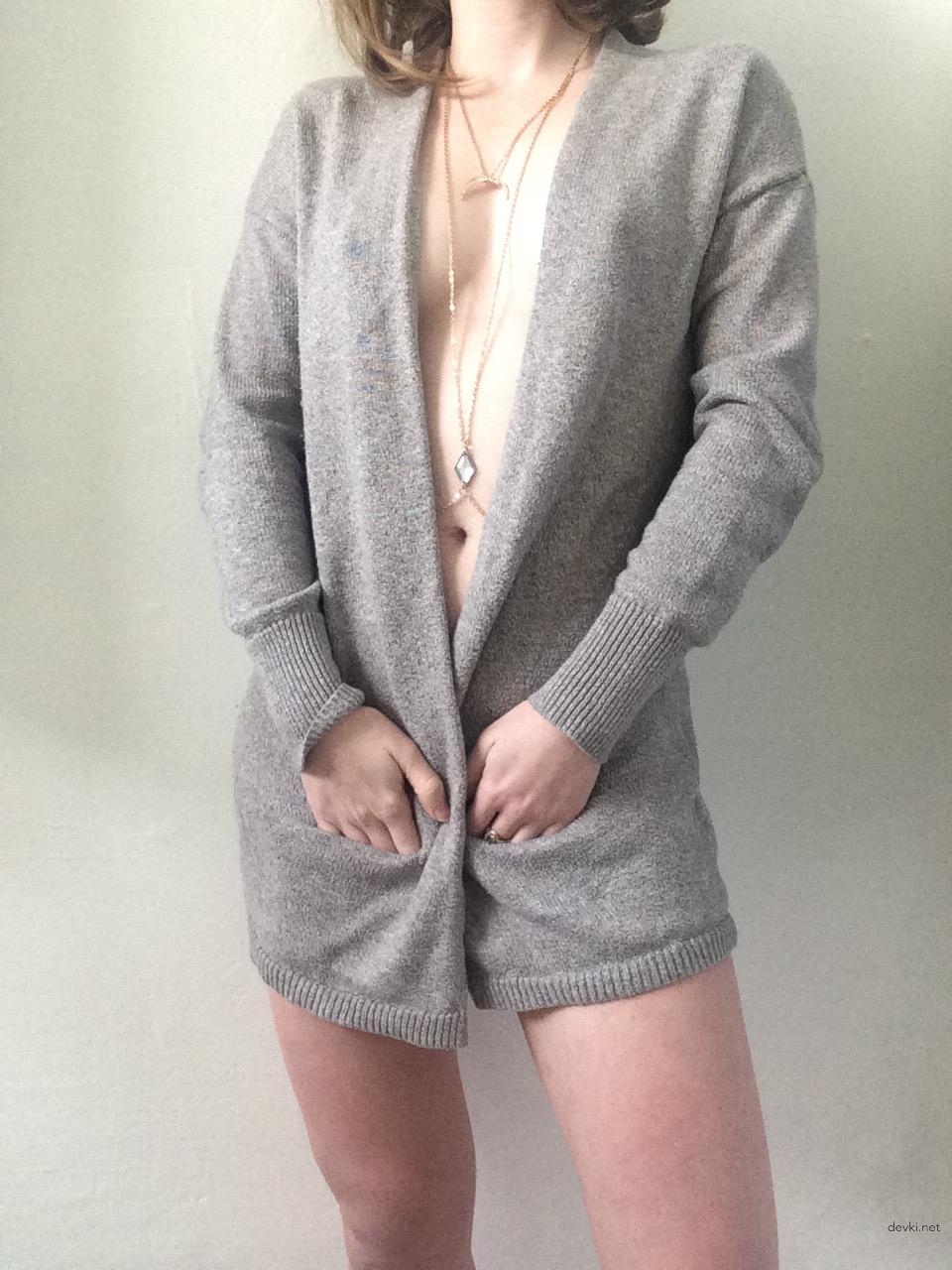 Hot Stocking Girls in Explicit Amateur Porn Photos