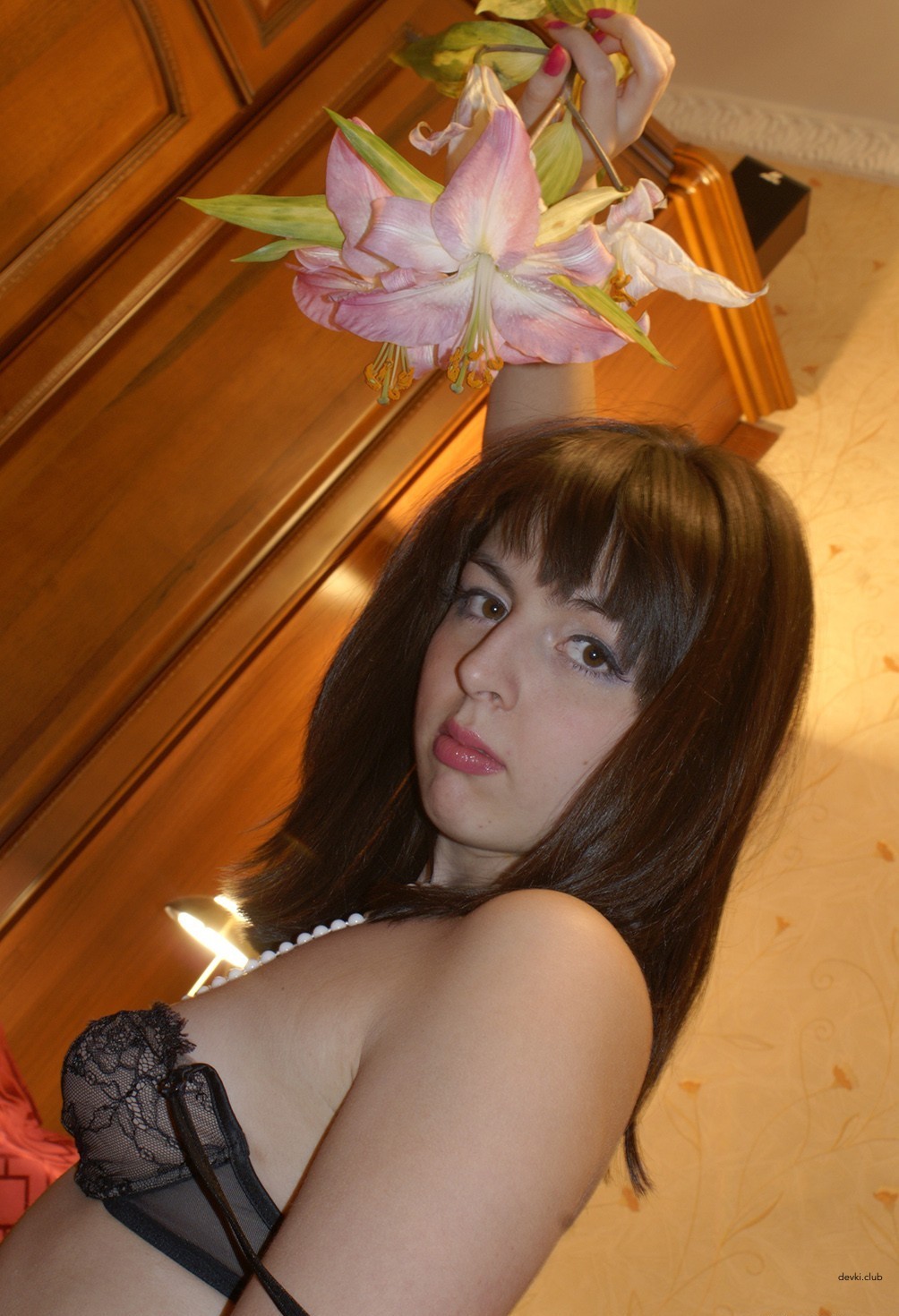 Hot Slut in Lingerie Amateur Porn - XXX Explicit Photo Shoot