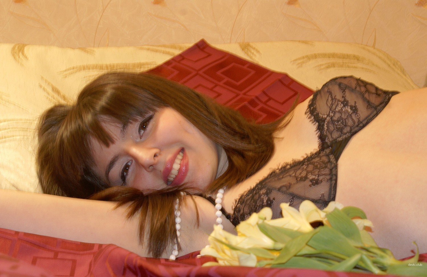 Hot Slut in Lingerie Amateur Porn - XXX Explicit Photo Shoot