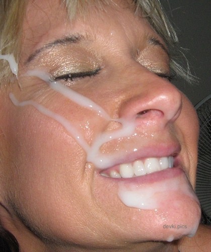 Hot MILF Amateur Porn - Desperate to Fuck Mommy's Tight Pussy