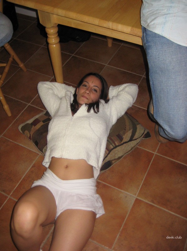 Amateur Student Porn: Explicit College Sex Photos