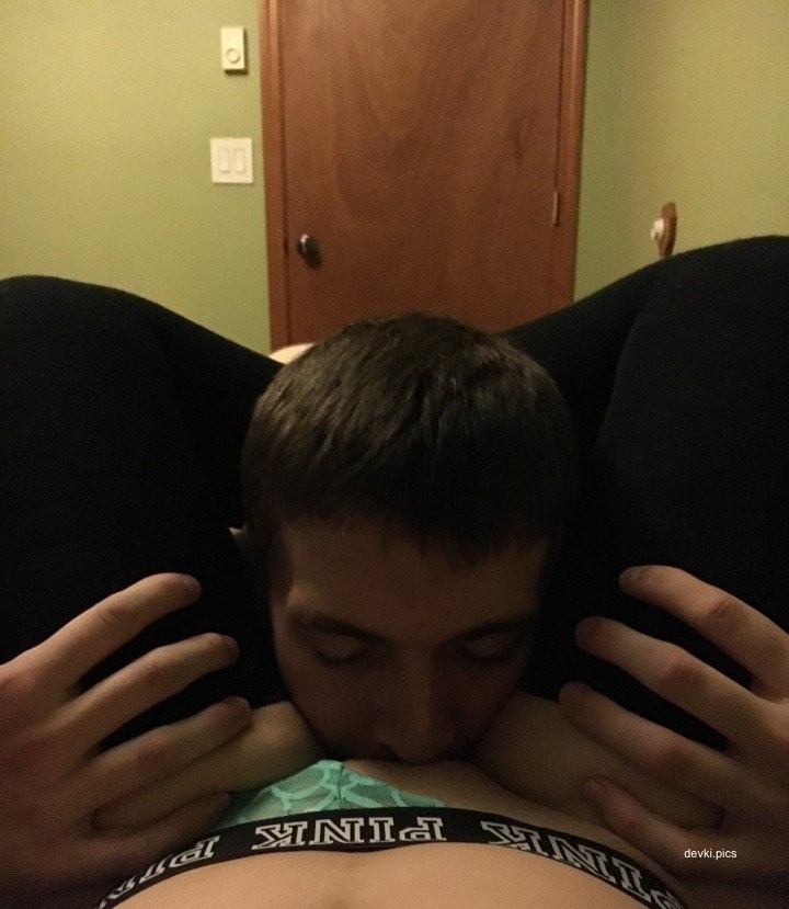 Hot Amateur Couple's Explicit Home Fuck Session