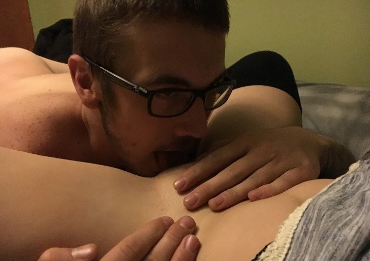 Hot Amateur Couple's Explicit Home Fuck Session