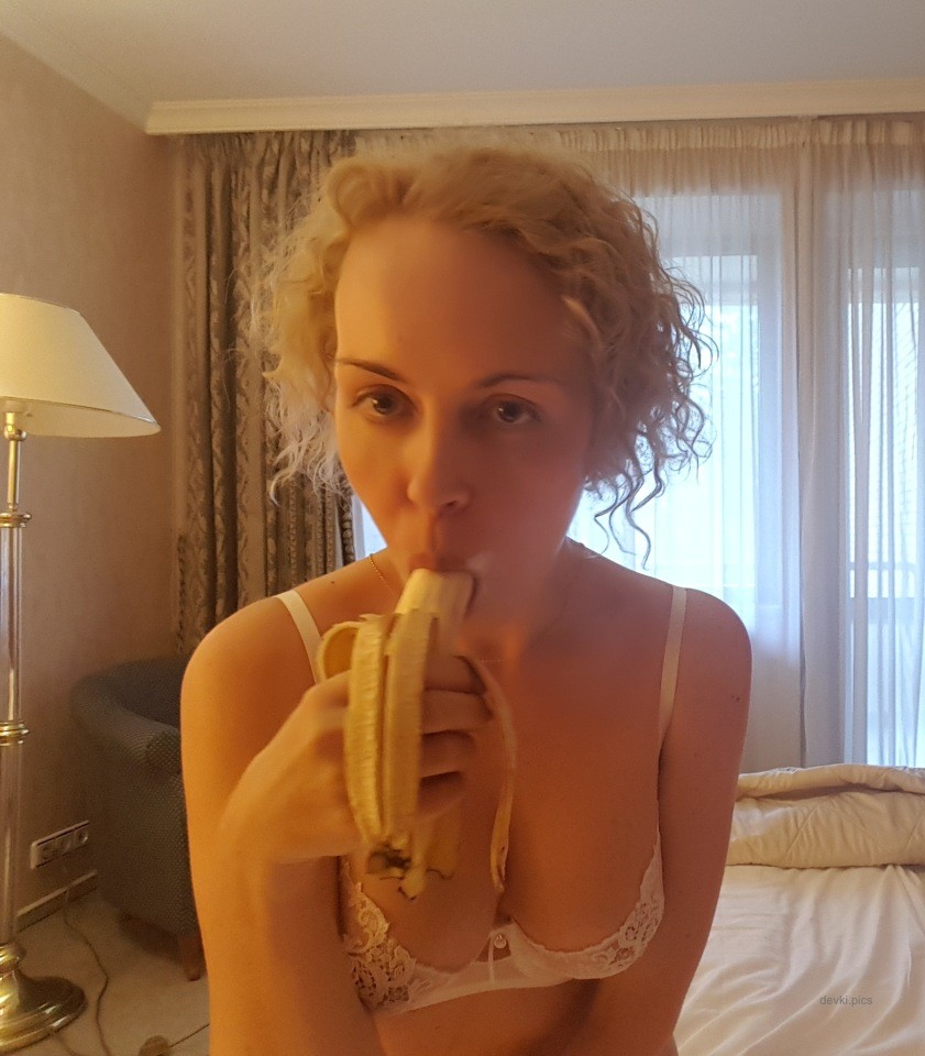 Amateur Roleplay with Banana in Pussy - Explicit Homemade Porn Photo