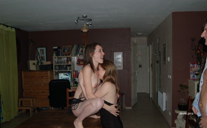 Amateur Swinger Sex Photos - Hot and Explicit Swinging Action