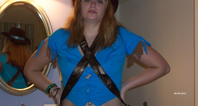 Amateur Redhead with Big Ass Porn Photo - Explicit XXX Content