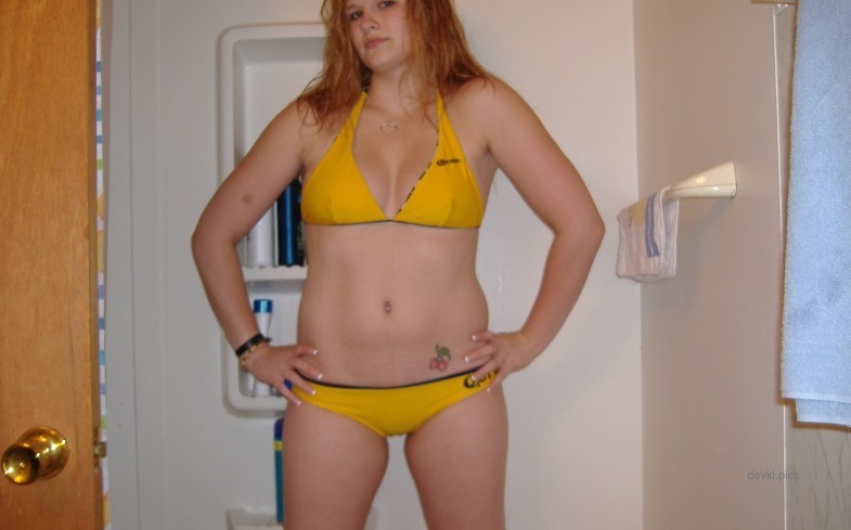 Amateur Redhead with Big Ass Porn Photo - Explicit XXX Content