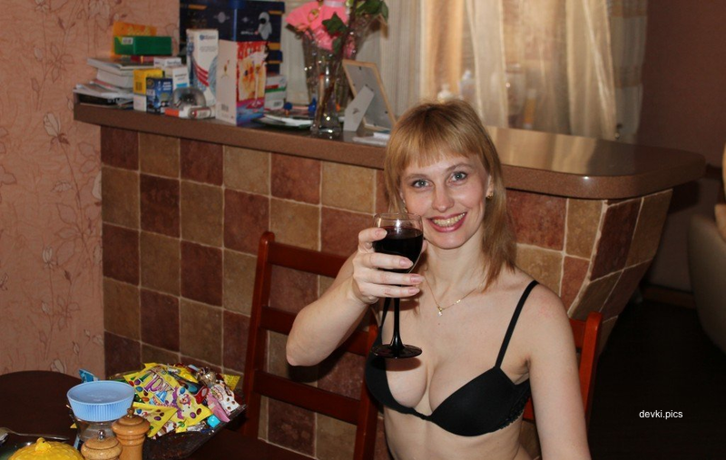 Hot Amateur Couple Explicit Sex Photos