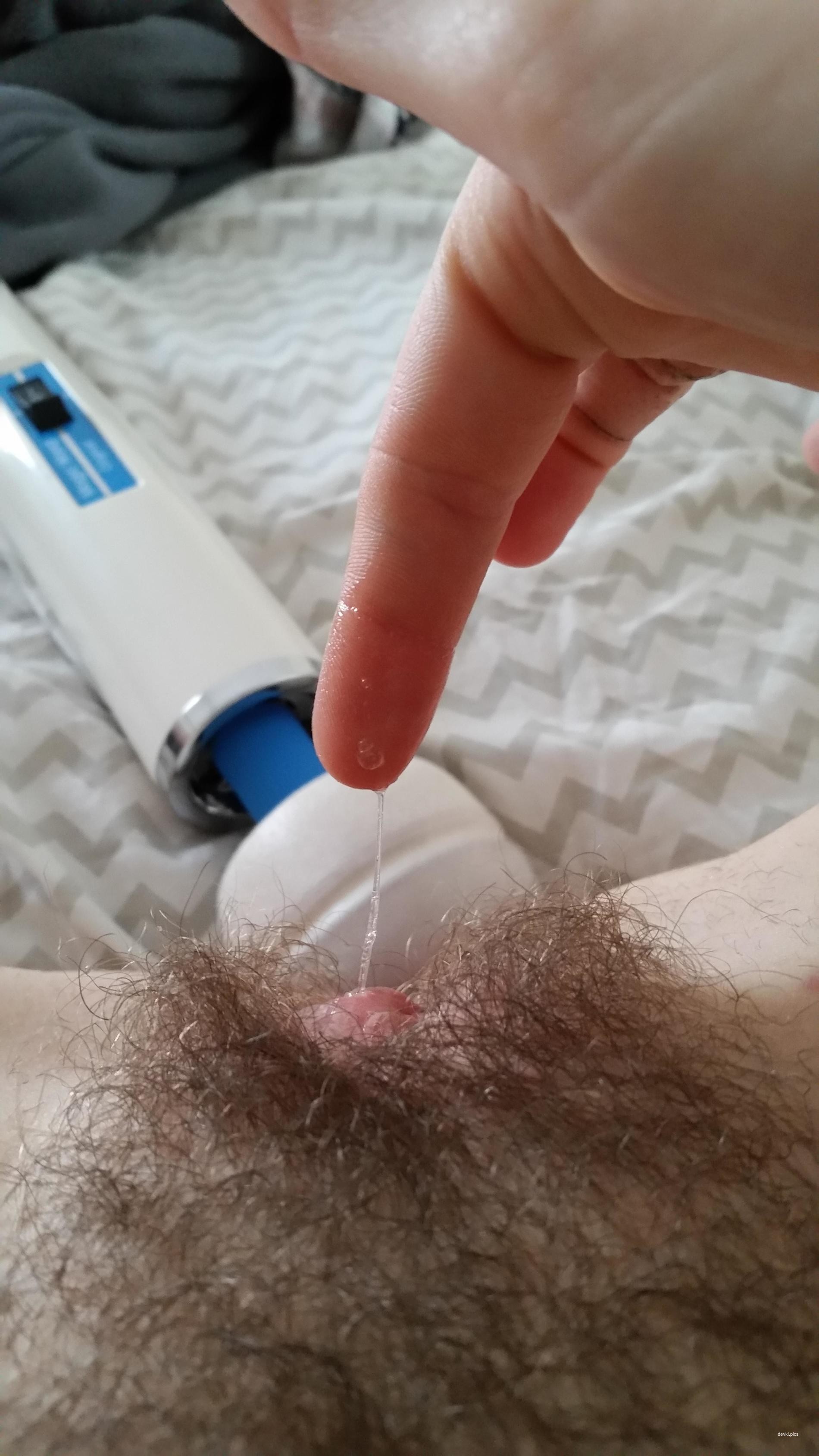 Amateur Masturbates Wet Hairy Pussy - Explicit Solo Porn