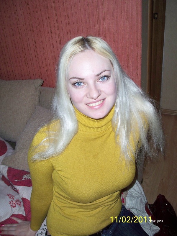 Amateur Blowjob Photos of Svetlana - Explicit Homemade Porn